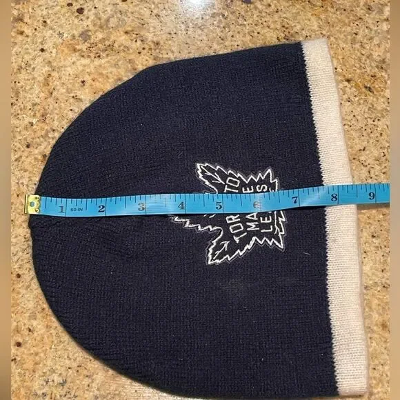 Toronto Maple Leafs Toque - Picture 2 of 5